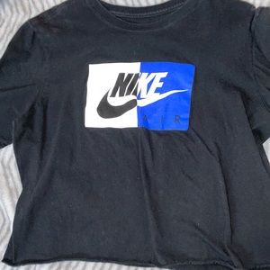 Nike cropped tee